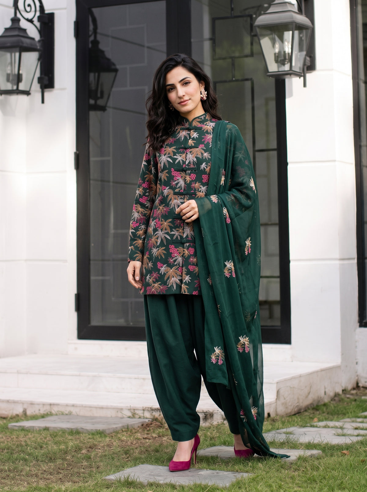 Green Palm Floral Karandi
