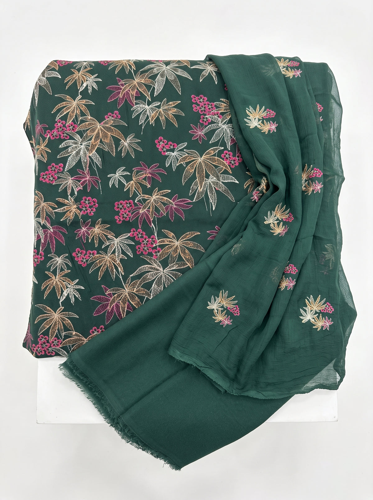 Green Palm Floral Karandi