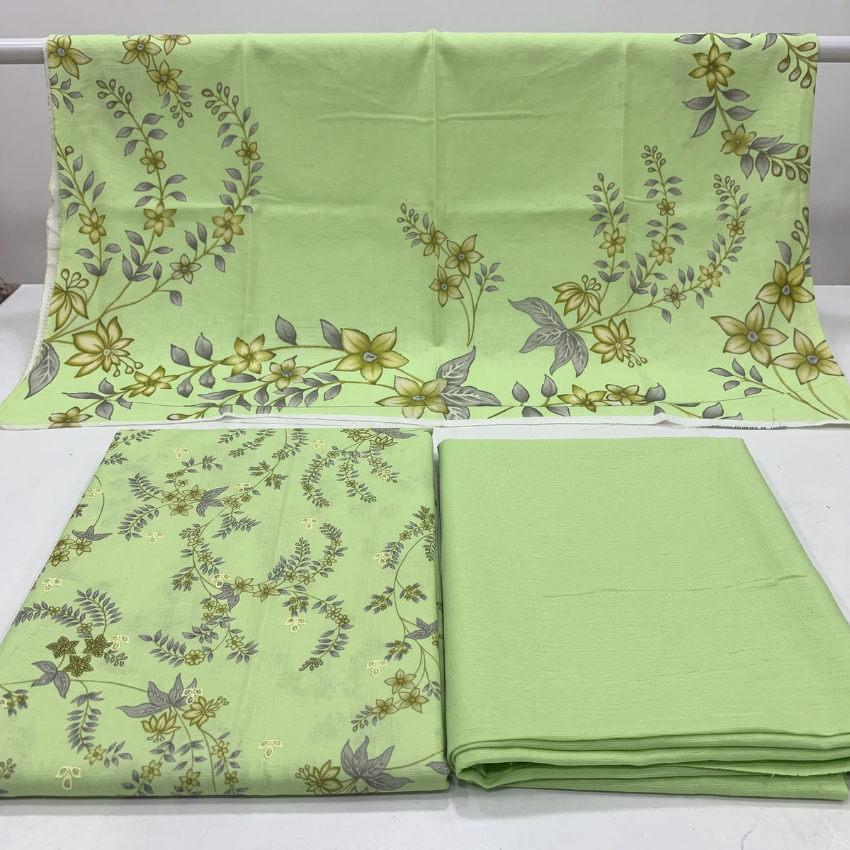 Pista Green Slub Karandi - Chikankari