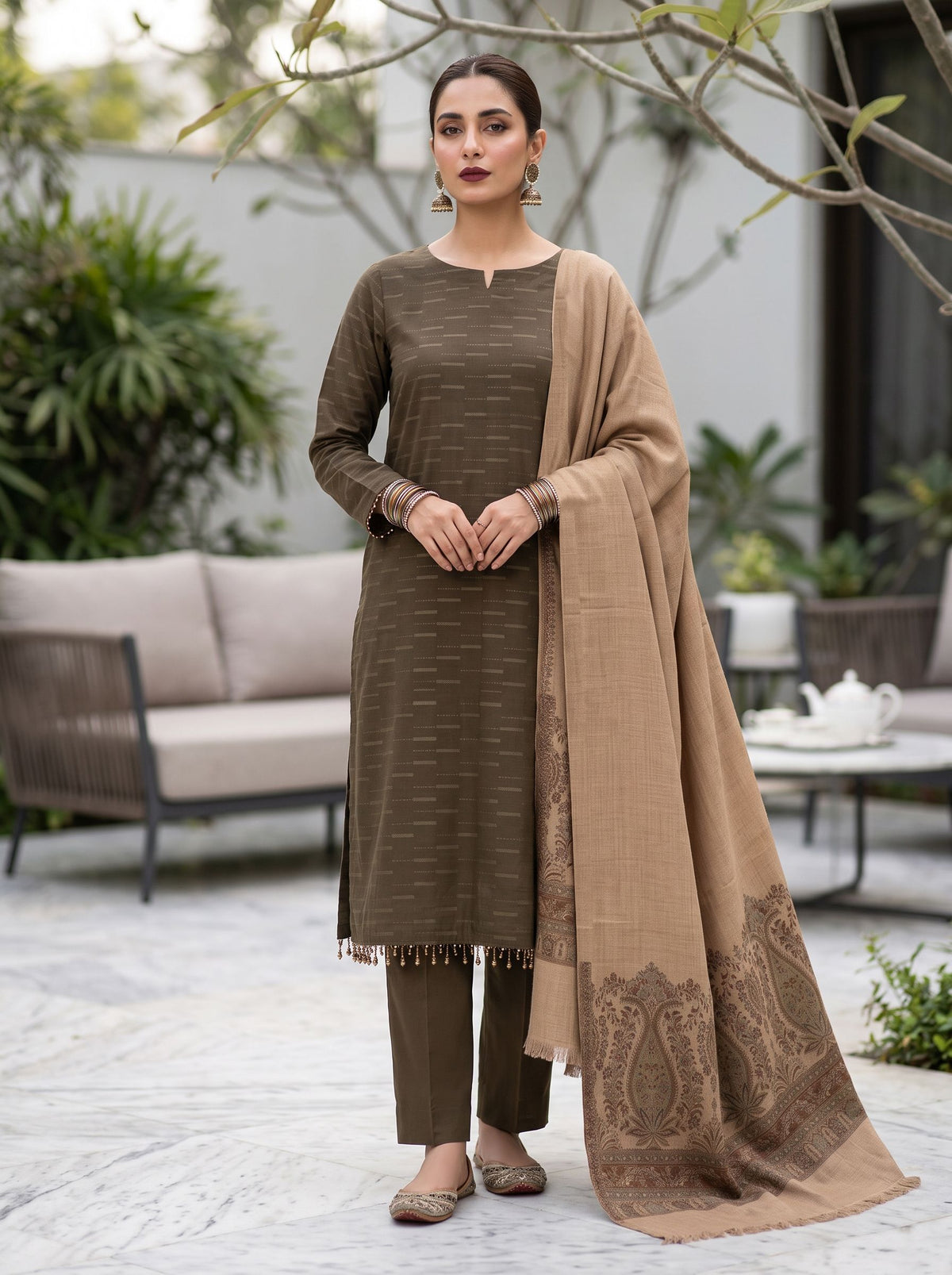 Khaista Kaani - Olive Brown
