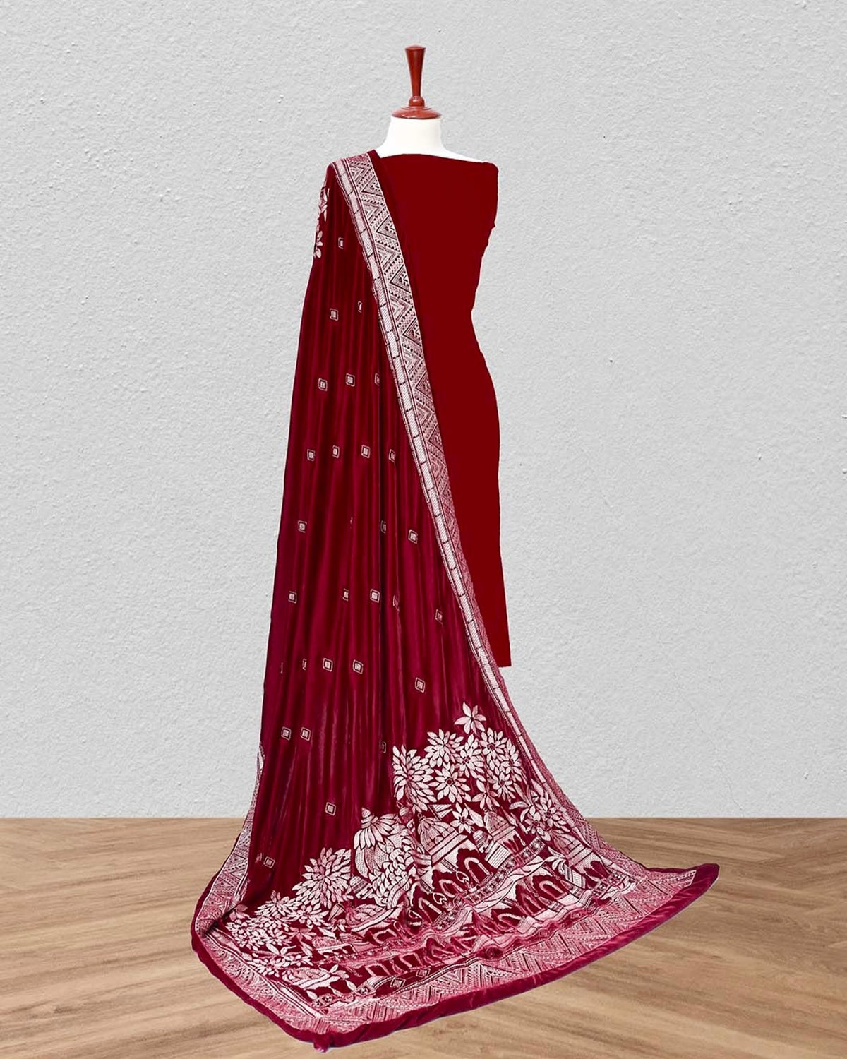 Mahal Velvet Shawl