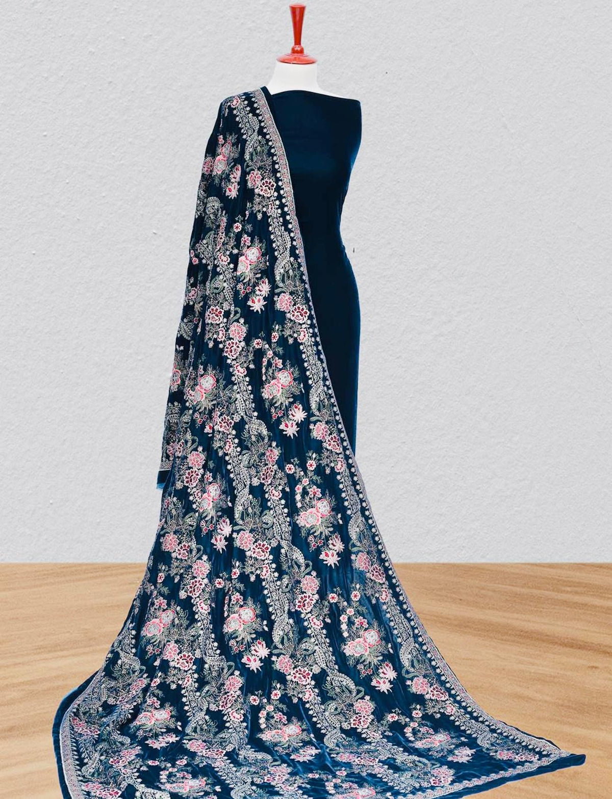 Floral Zinc Velvet Shawl