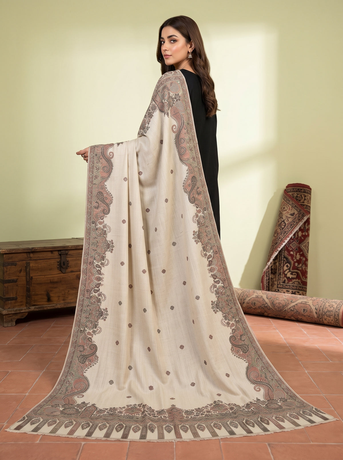 Antique White Kaani Wool Shawl